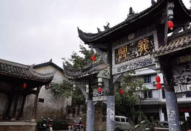 五个精准施策  建强村党组织战斗堡垒